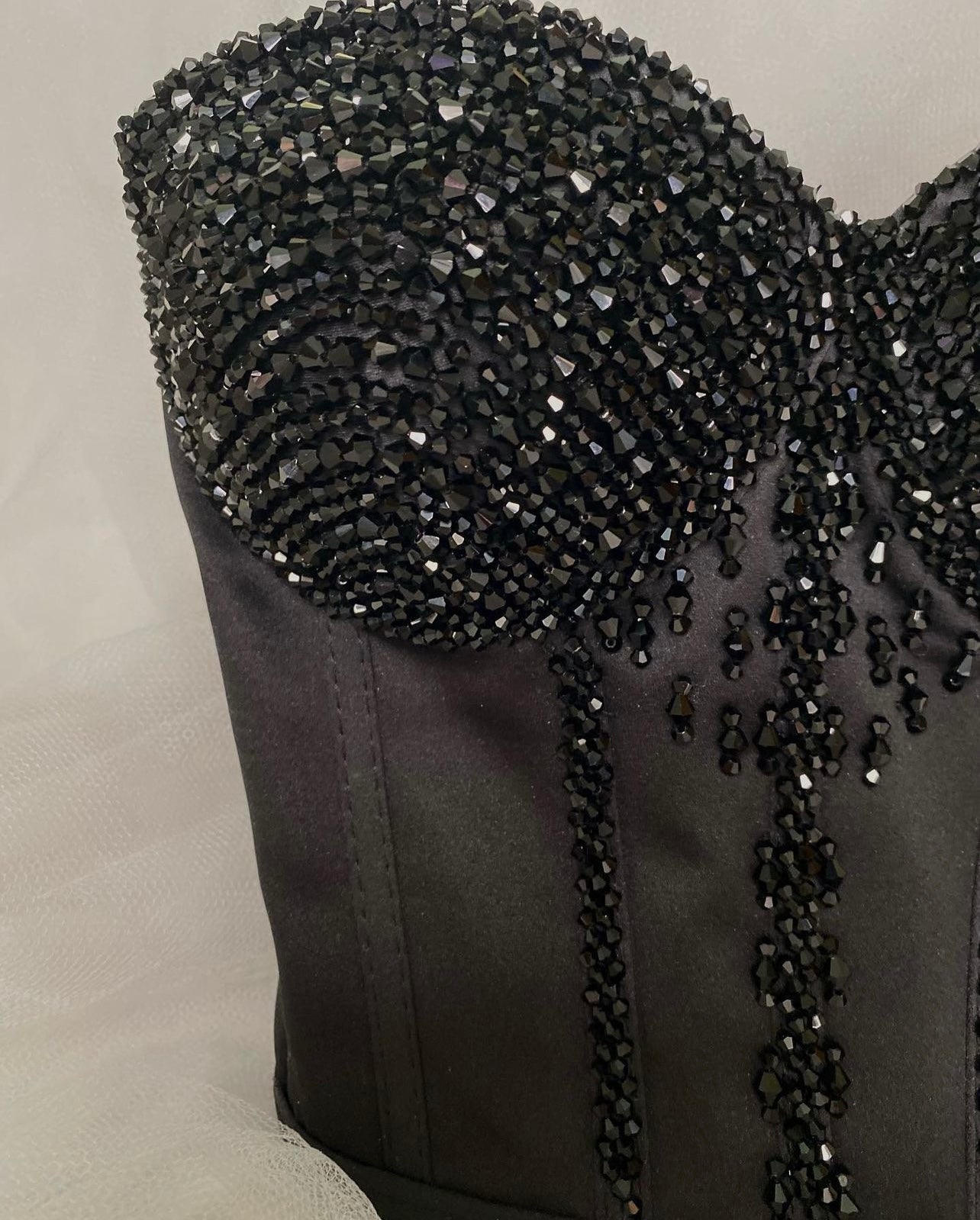 Pearly Corset for Women, Handmade Stone-Embellished Elegant Pearl Corset for Women - Perfect for Day and Night Parties and Weddings